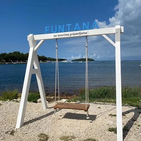 Lujo Porec Vila *